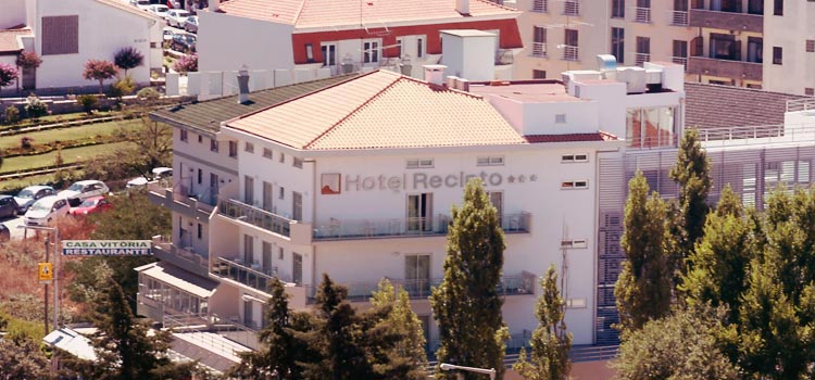 (Português) Hotel Recinto ***